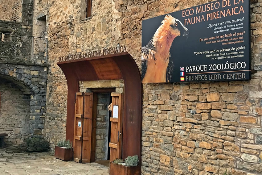 Viajar por España - Aínsa en autocaravana