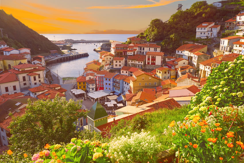 Viajar por España - El regalo perfecto para San Valentín: alquilar una camper